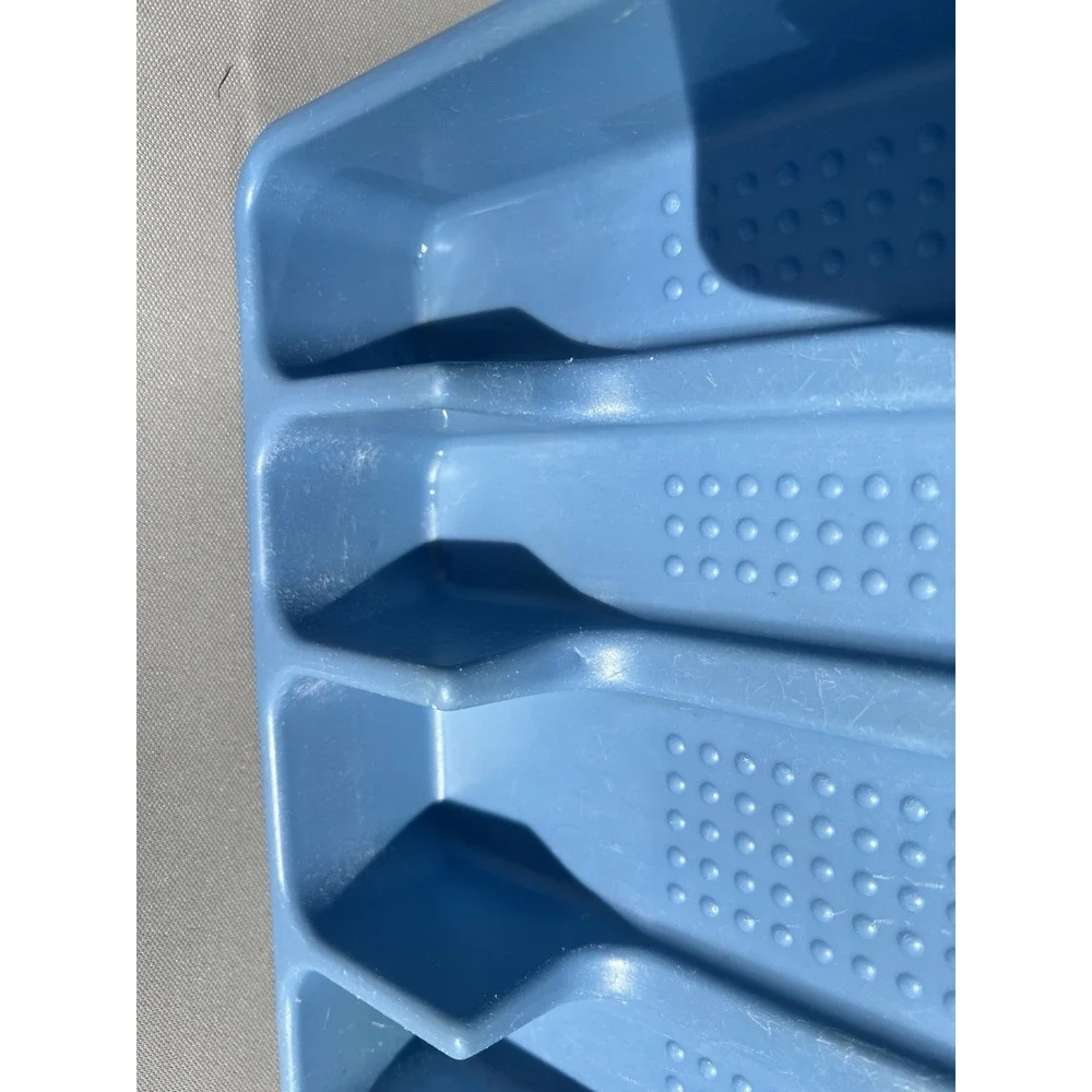 Rubbermaid 2919 Light Blue Silverware Keeper Tray Organizer Flatware‎